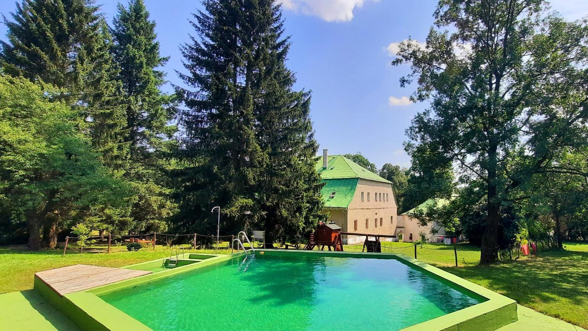 Hotel Lesny Dwor W Gorach Sowich Woliborz Exterior foto